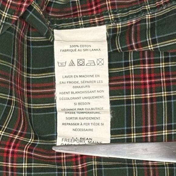 L.L.Bean Wrinkle Free Slightly Fitted Button Down Shirt Men's M | Green | EUC - Picture 6 of 11